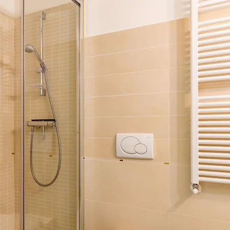 Blue Diamond By Interhome بيلانو